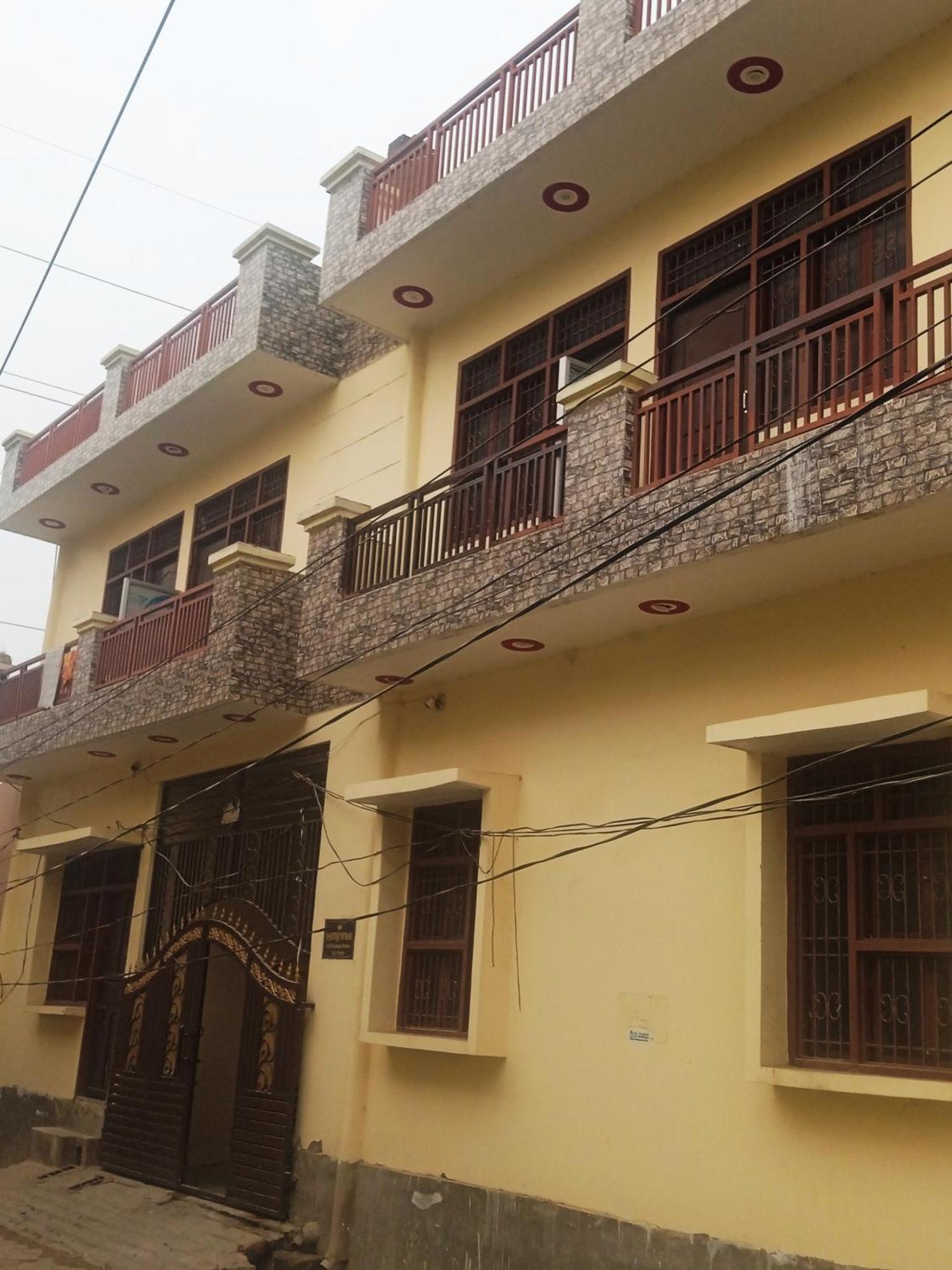 Rastogi Niwas - 3km Away From Triveni Sangam Holiday home *